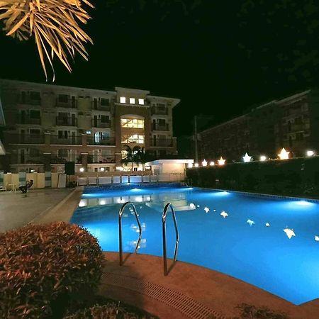 Reicondotel Arezzo Davao Exterior photo